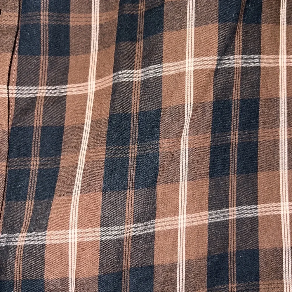 J.Crew button down with puff sleeves - Picture 4 of 6